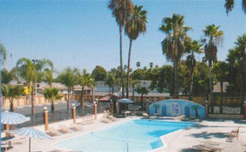 Regency Inn And Suites Болдуин Парк Екстериор снимка